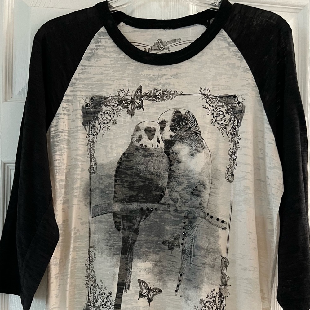 Lightweight tee with Love Birds, Black/Crean, Size L